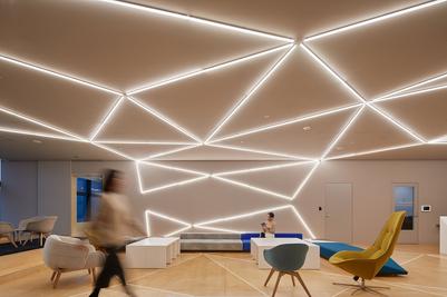 BroadBand Tower 5G Workplaceのサムネイル