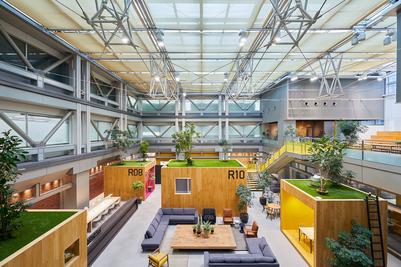 RAKSUL Head Officeのサムネイル