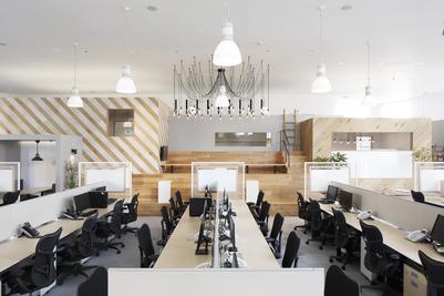 UNITED SIA Aoyama Building Officeのサムネイル
