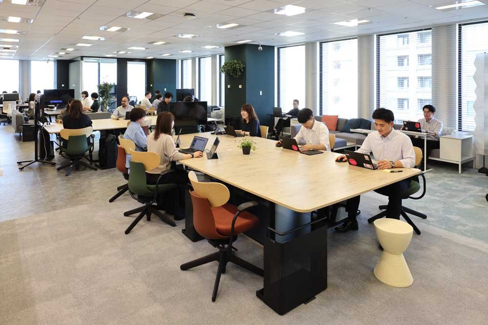 10_2024-first-half-office-trend.jpg