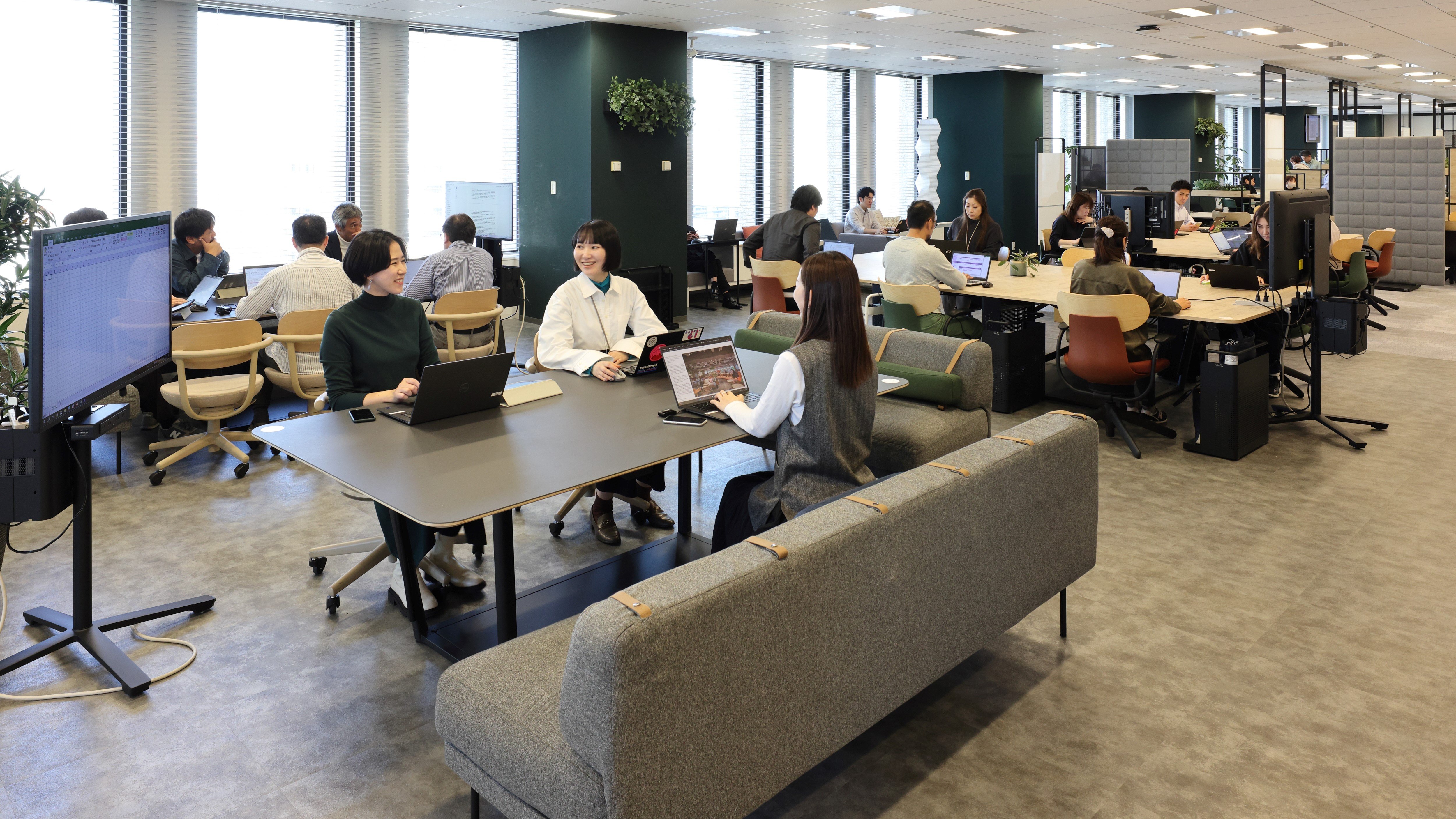 12_2024-officetrend.jpg