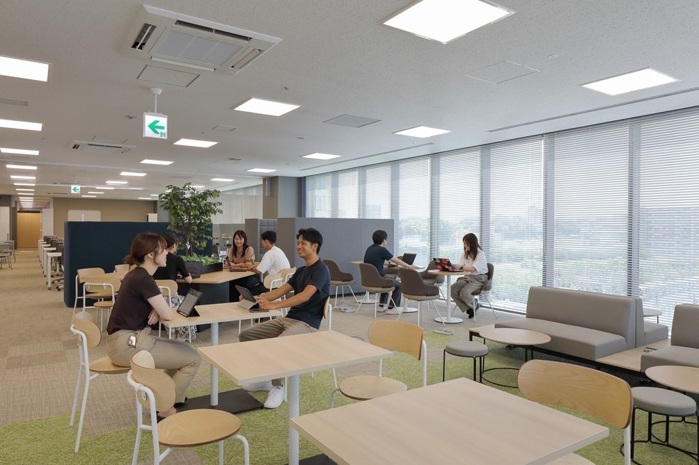 【枚方市 市駅前行政サービスフロア】多目的スペース