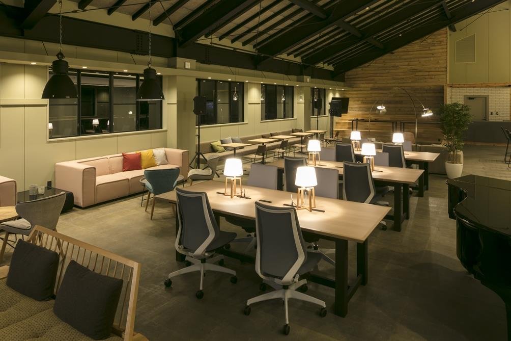 【信濃町 Nomado Work Center（ノマドワークセンター）】 ワーキングスペース