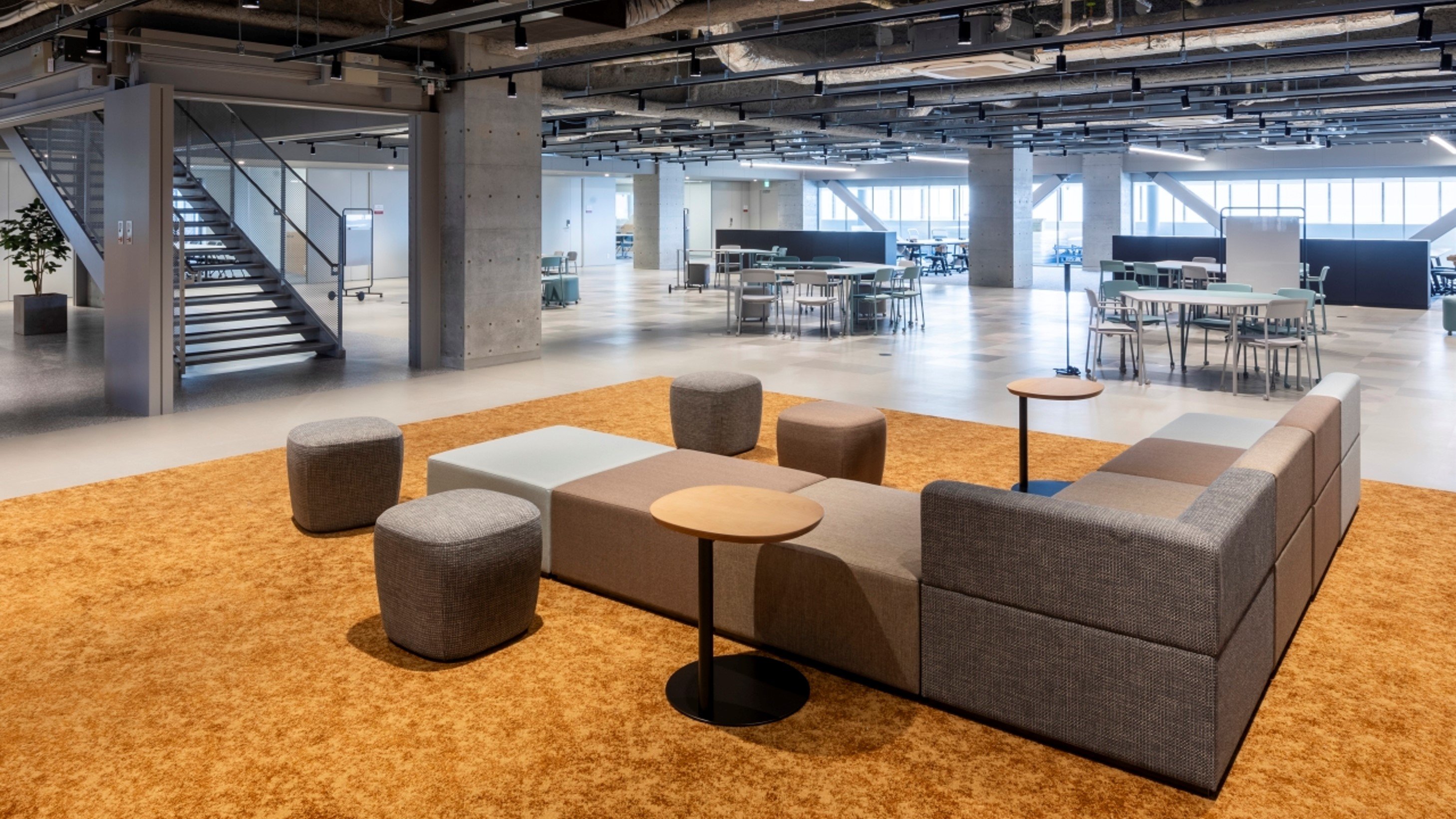 ヨネックス　立命館大学 立命館大学 OIC 新展開施設H棟｜納入事例｜コクヨの教育空間づくり