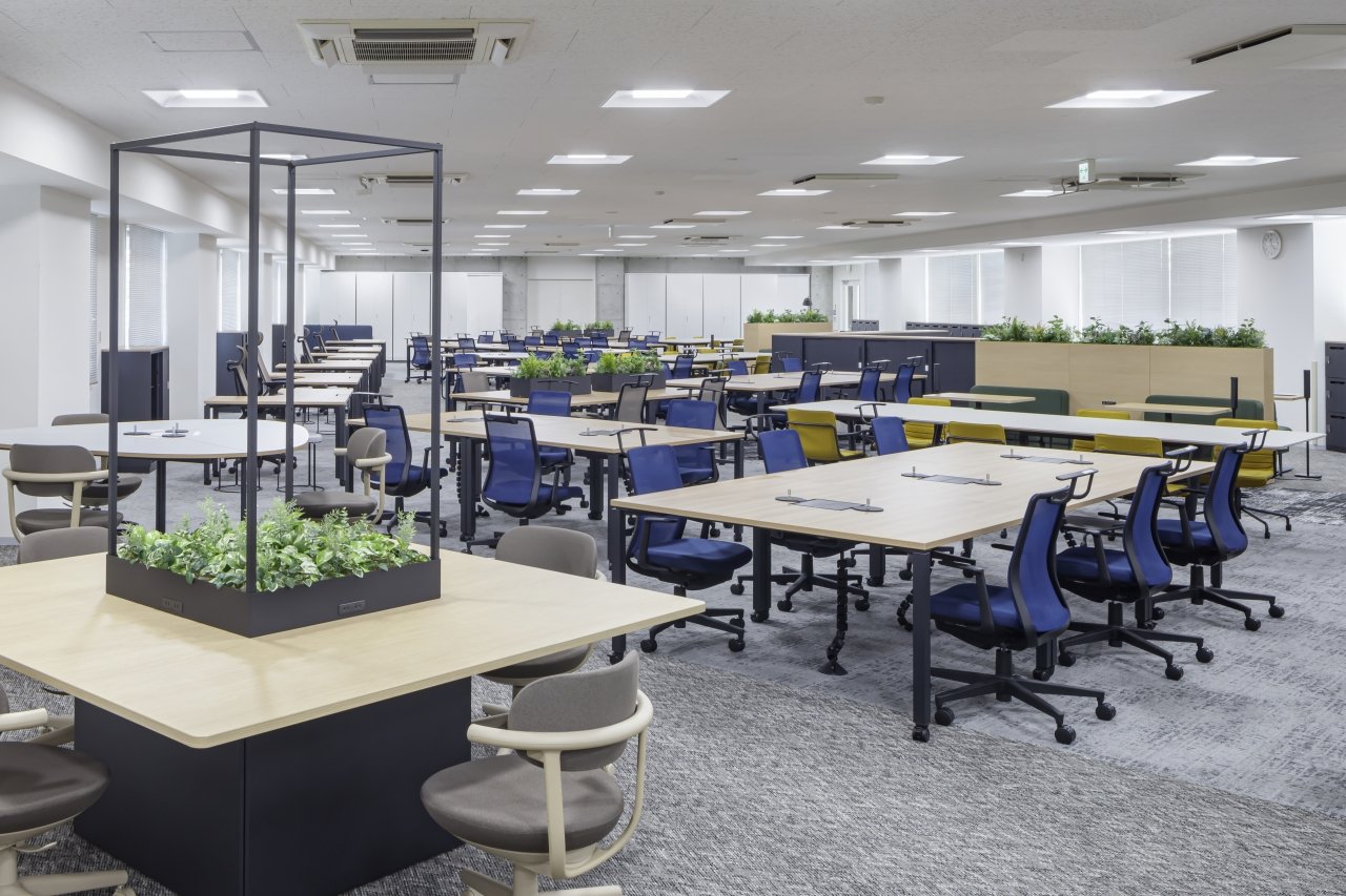 東京都市大学 1号館4Fオフィスリニューアル｜納入事例｜コクヨの教育