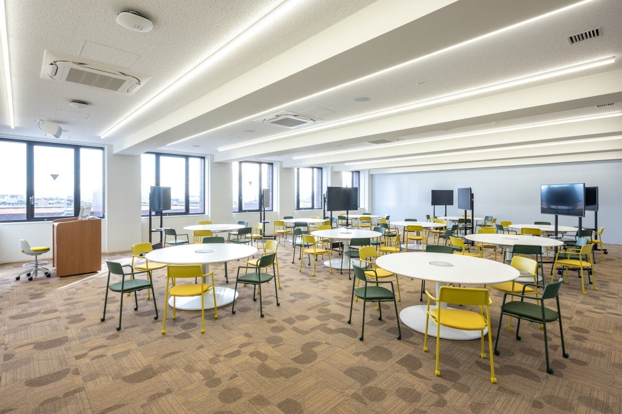 【中古】 アイディアレポート ビジネス法務教育と実務家教員の養成 ー武蔵野大学 実務家教員COEプロジェクト 報告ー こんにちは🙌 学外学修推進センター事務課のTです！ 現在武蔵野