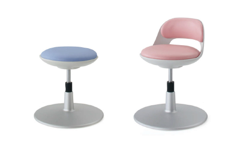 円盤脚の患者用イスもラインアップ