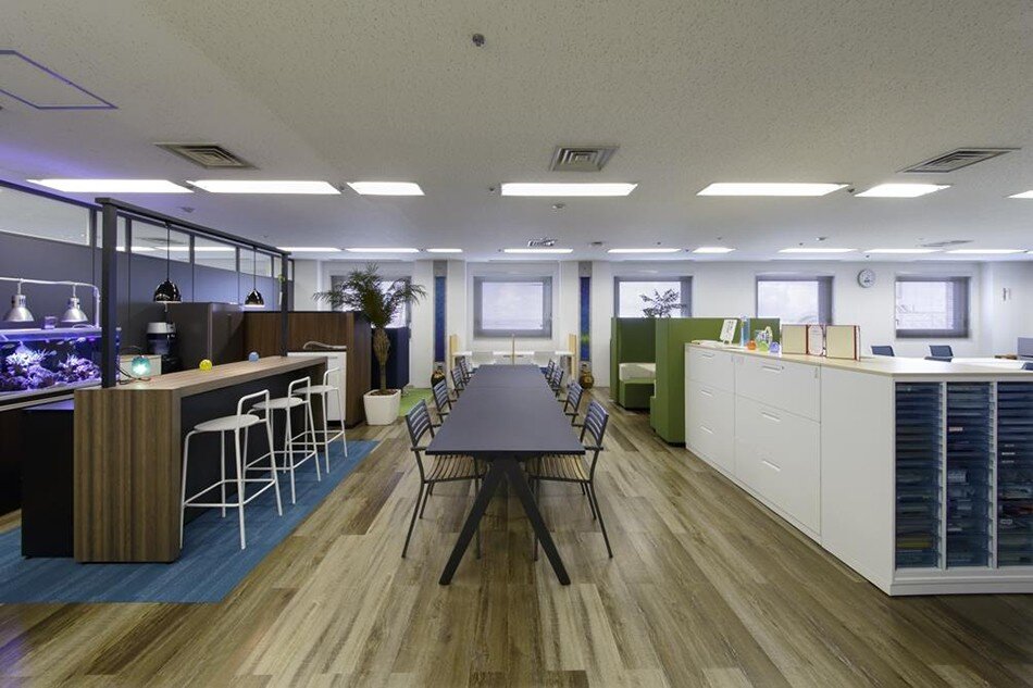 富士通株式会社