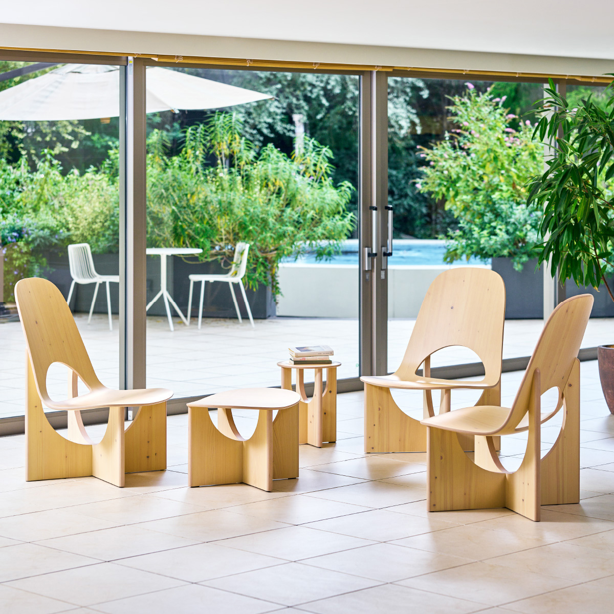 ym-01 Lounge Chair｜PRODUCT｜yuimori｜コクヨ ファニチャー