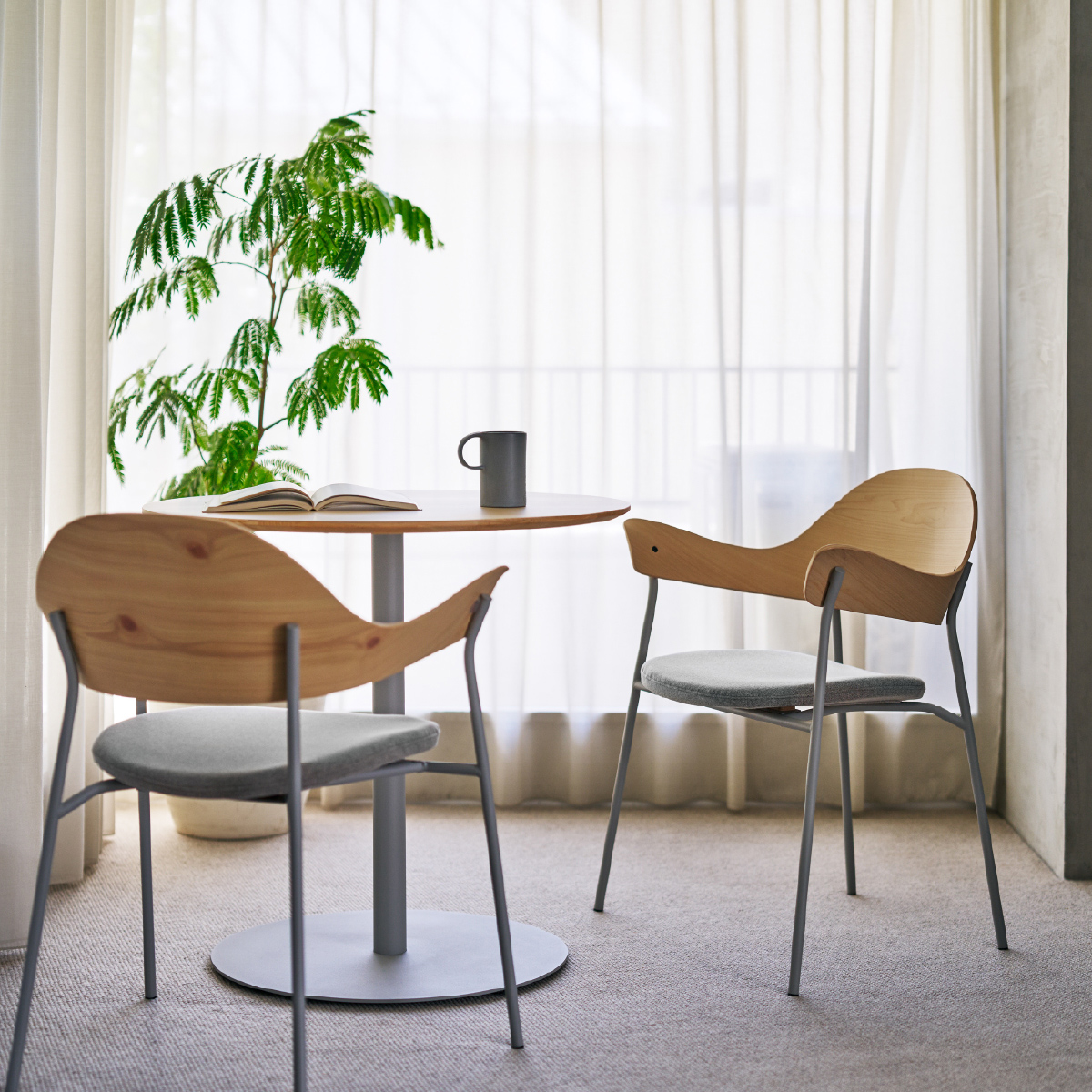 ym-02 Chair 4-Legs｜PRODUCT｜yuimori｜コクヨ ファニチャー